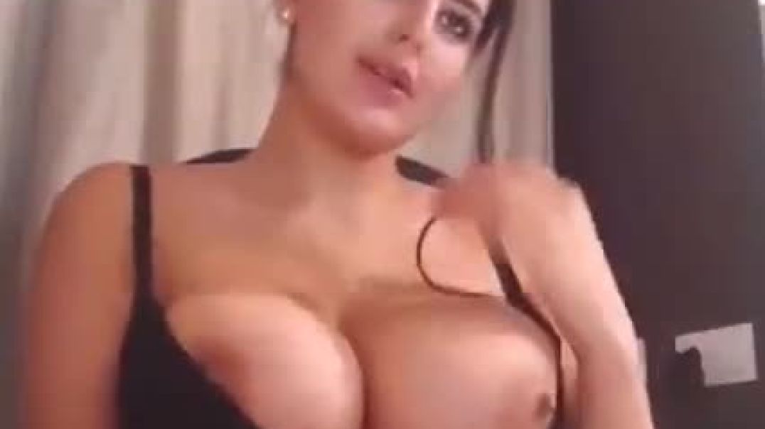 Beautiful Arab Girl nude video shows big tits Arab sex video